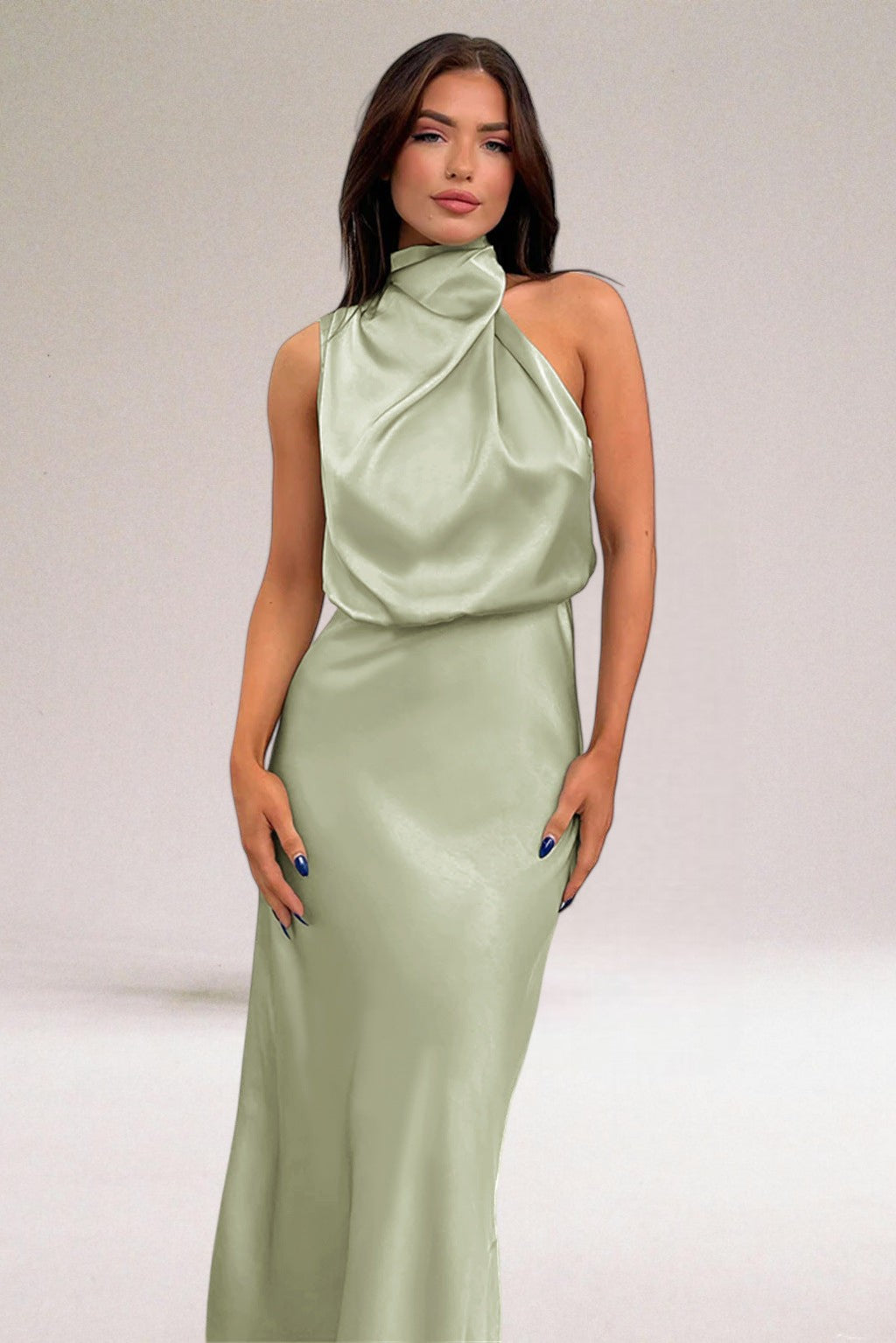 Claudia™ | Glamorous satin dress with halter