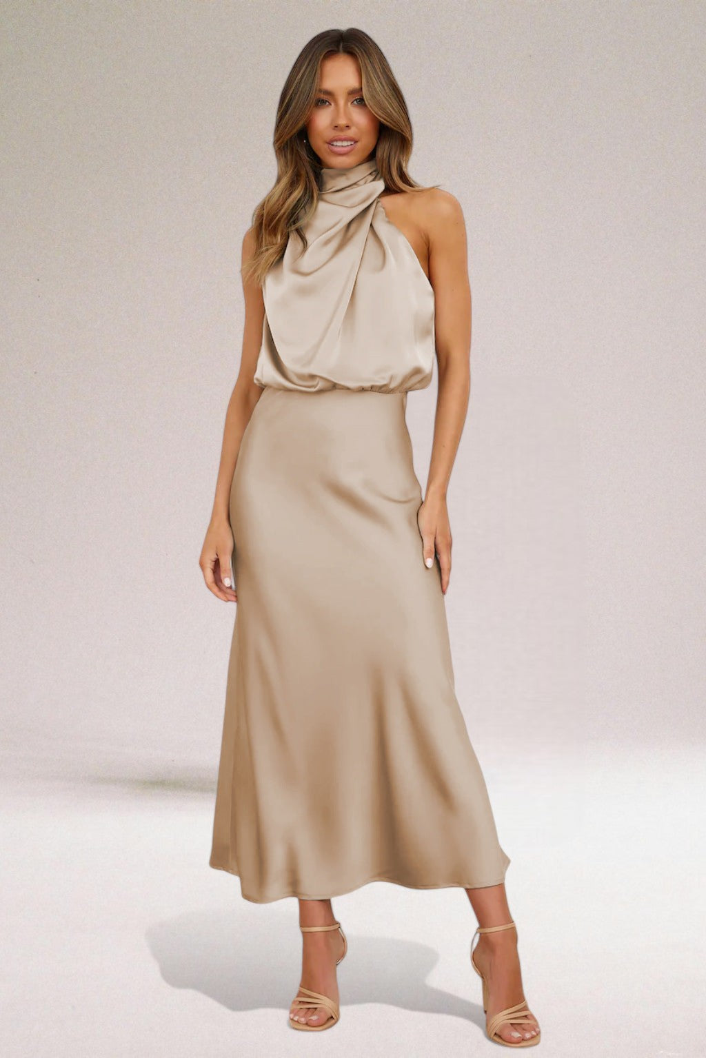 Claudia™ | Glamorous satin dress with halter