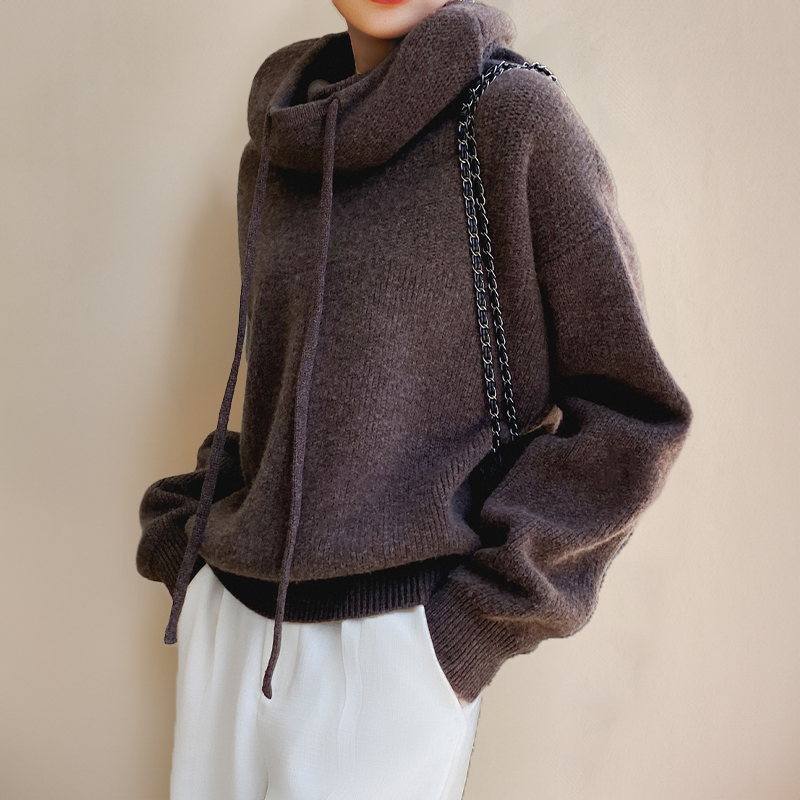 Naomi® | Oversized Knit Hoodie with Drawstring